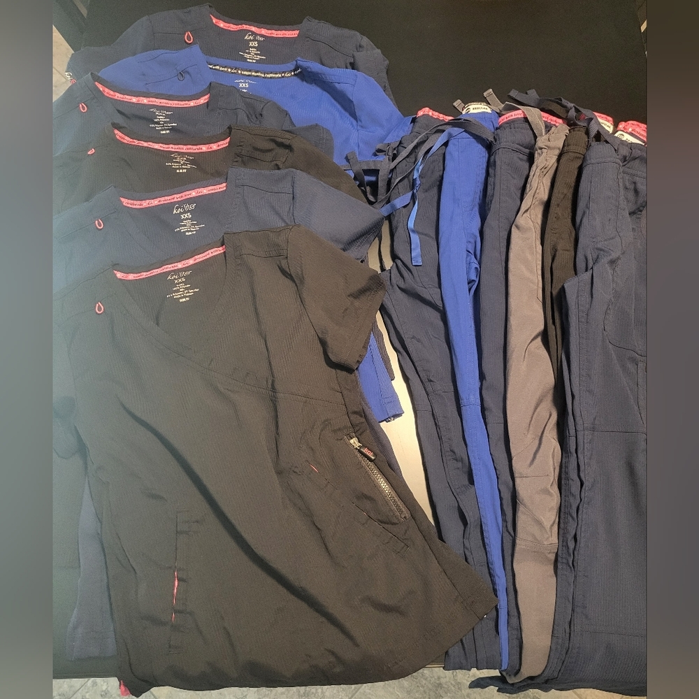 SOLD -  12 pieces size XXS  -Koi scrubs all  XXS -- 6 tops and 6 bottoms